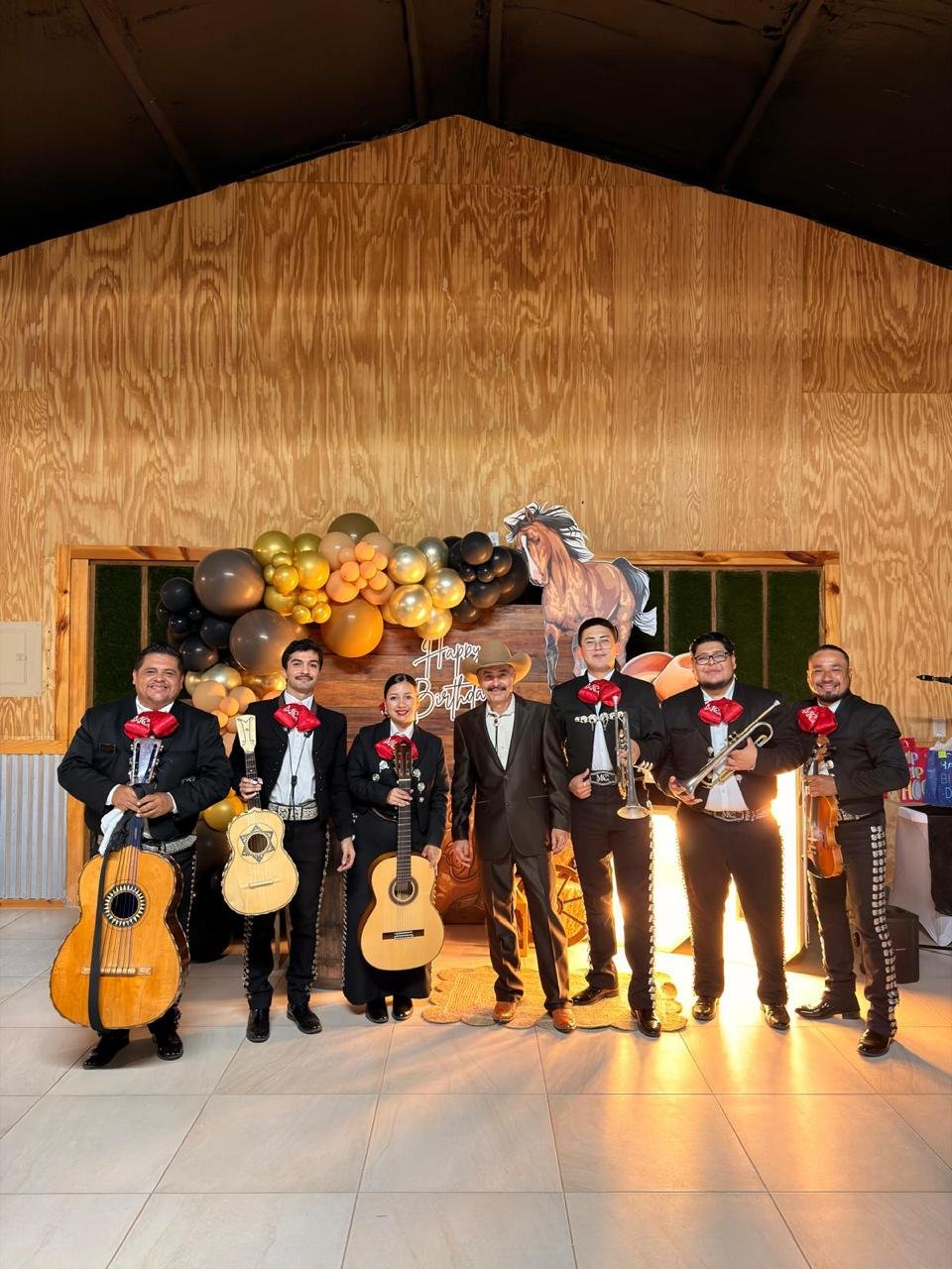 Y Más Eventos... - Mariachi Cihualteco